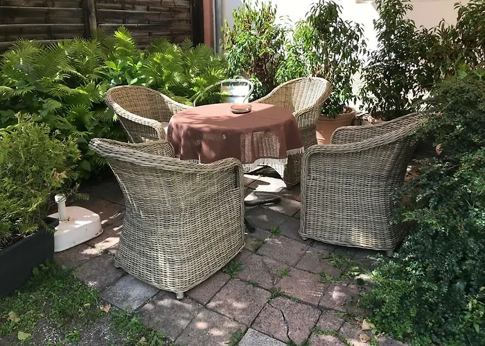 بنسيون بوشنير 2*